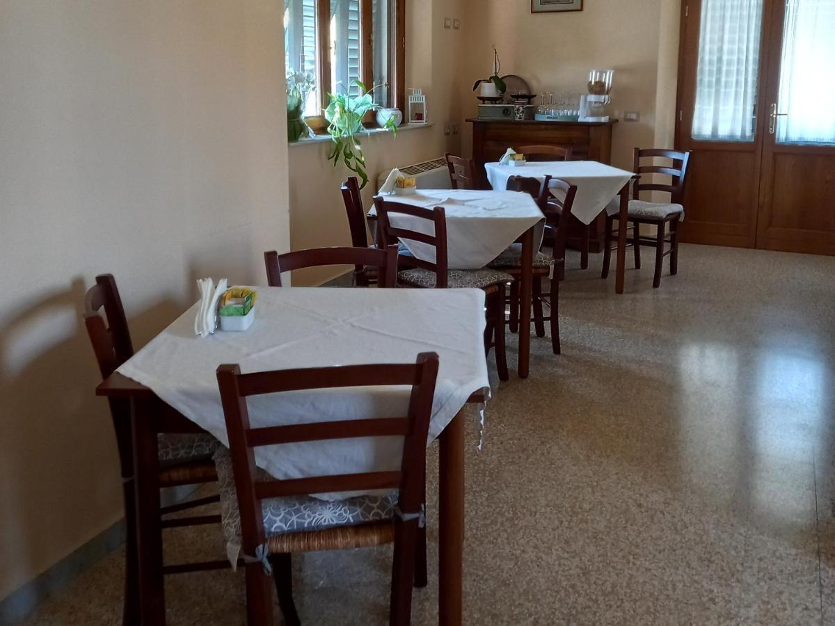 Bnb Villa Melany Vicino Centro Лука Екстериор снимка